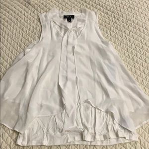 Women’s loose fitted top